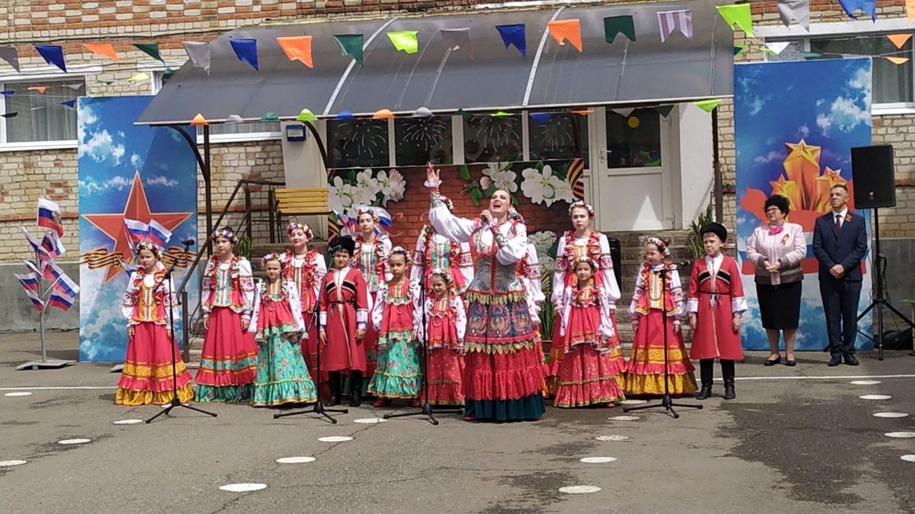 В детском саду № 18 прошёл традиционный смотр строя и песни | 08.05.2022 |  Приморско-Ахтарск - БезФормата