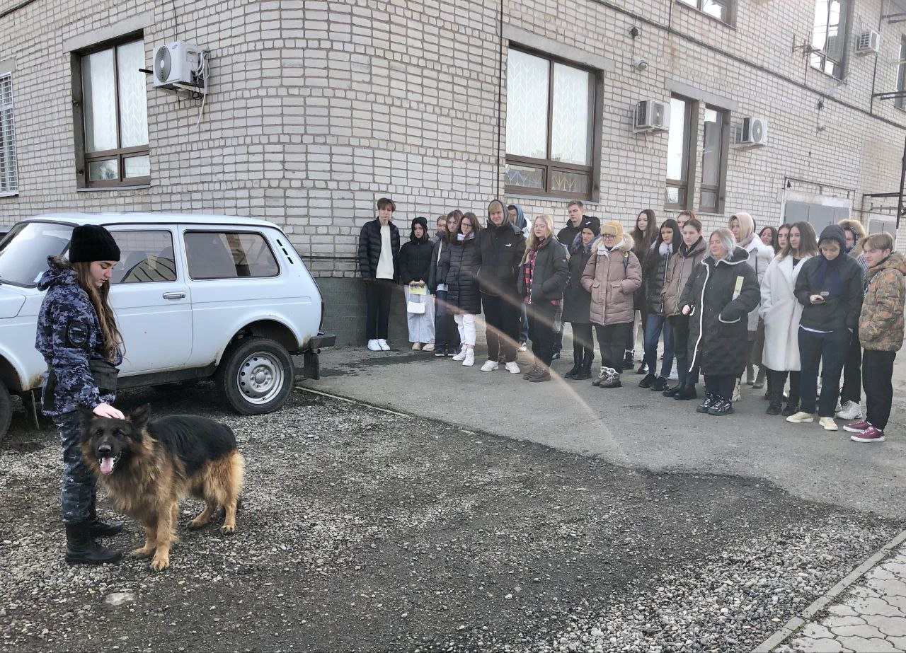 Приморско-Ахтарские полицейские и общественники проводят акцию  «Студенческий десант» | 18.01.2023 | Приморско-Ахтарск - БезФормата