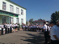 В казачьей школе 34 прошла линейка памяти "Трагедия в Беслане"