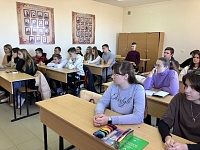В Приморско-Ахтарском районе в рамках акции «Здоровый образ жизни» сотрудники полиции встретились со студентами техникума