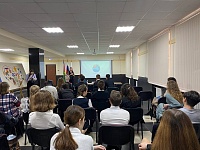 Школьникам Приморско-Ахтарского района рассказали о реализации грантового проекта "оБЕРЕГай"