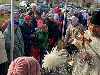 19 января жители станицы Ольгинской собрались в храме святого мученика Иоанна Воина на Божественную литургию, посвященную " Богоявлению - Крещению Господню"