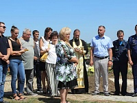 На городском кладбище поставили памятник Герою Российской Федерации Едаменко Владимиру Евгеньевичу