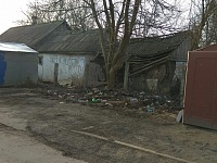 В Приморско-Ахтарске продолжается демонтаж незаконных построек. 
