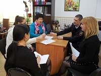  Приморско-Ахтарские полицейские провели круглый стол по вопросам предоставления государственной услуги 