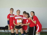 На базе​ МБОУ СОШ №22 состоялись соревнования по волейболу среди женщин