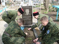 В Бриньковской навели порядок на мемориале