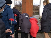 В Ольгинской почтили память павших