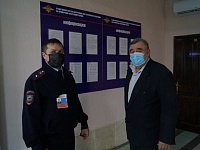 В Приморско-Ахтарском районе общественник проверил работу дежурной части и помещения для лиц, задержанных в административном порядке