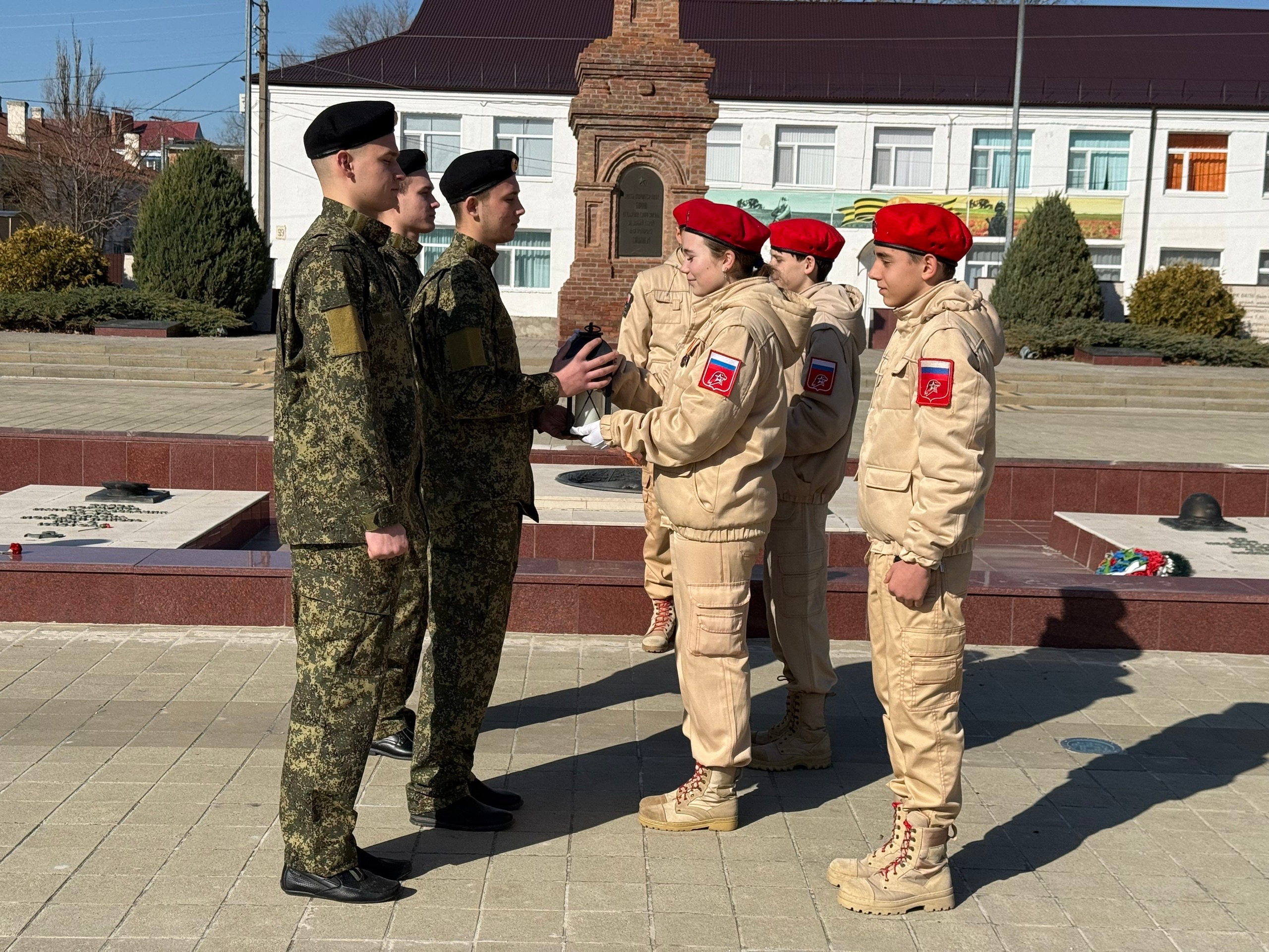 �������� ������ � ���������-��������