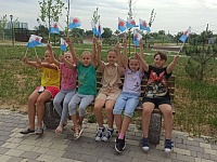 100   