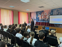 ������ ��������� ������������ ���������� ������������ �������� ��������� �� ����: "�� ������� - �� ����� ������! �� �������� �������� ������! "